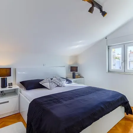 Wind Rose Apartment Omis